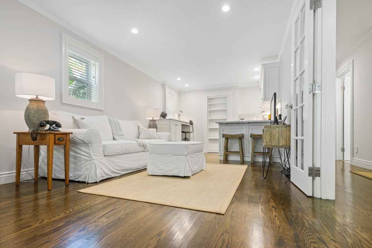 Garden Level Flat In 1885 Queen Anne Victorian Cottage In Alameda Εξωτερικό φωτογραφία